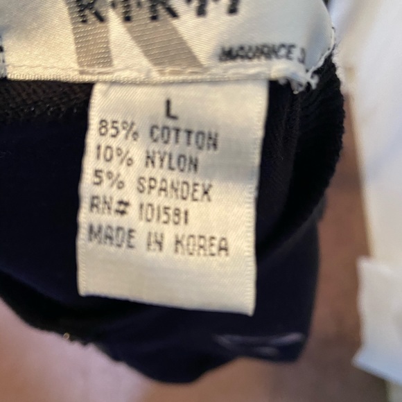 KIKIT Black Sweater with a Pink “C” on it Z - Picture 7 of 8